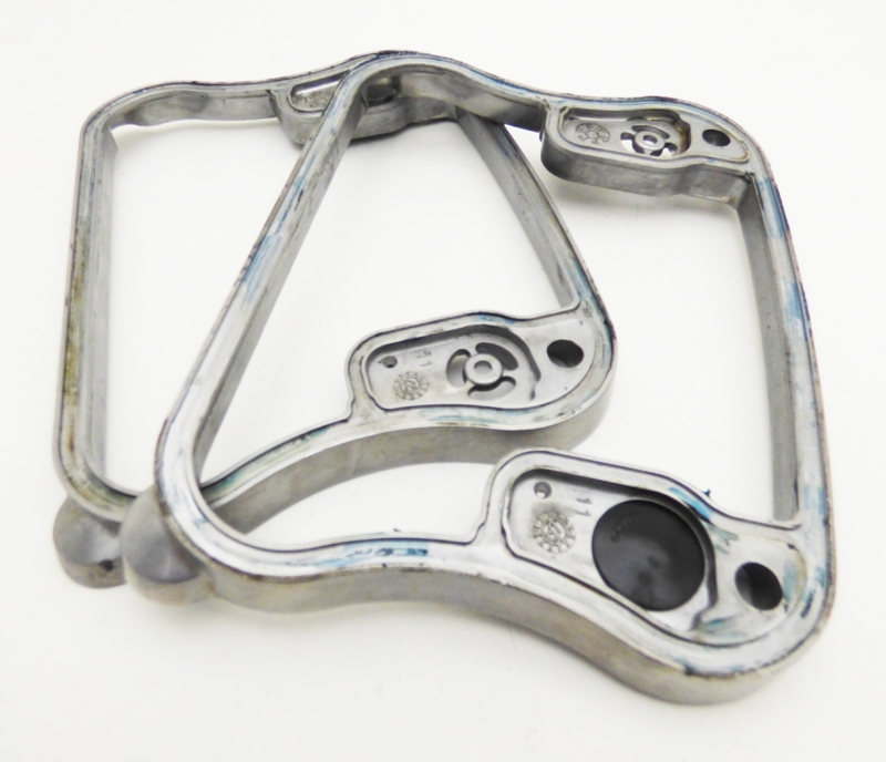 Spacer Rocker