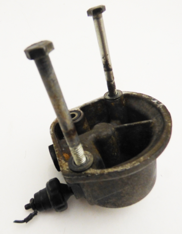 Oil Filter Mounting Bracket Assembly