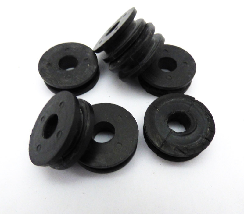 Windscreen Bushing
