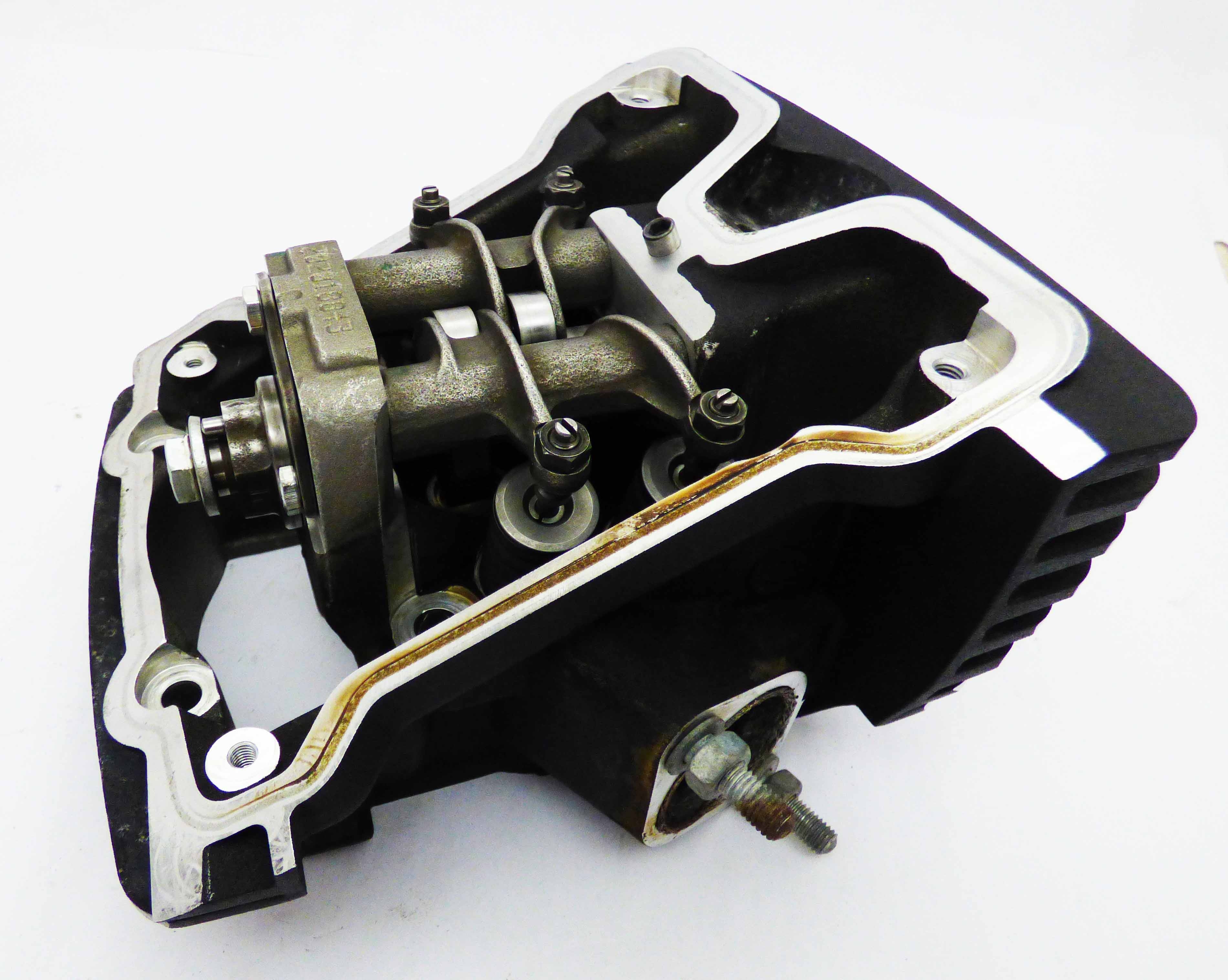 Cylinder Head Assembly Rear